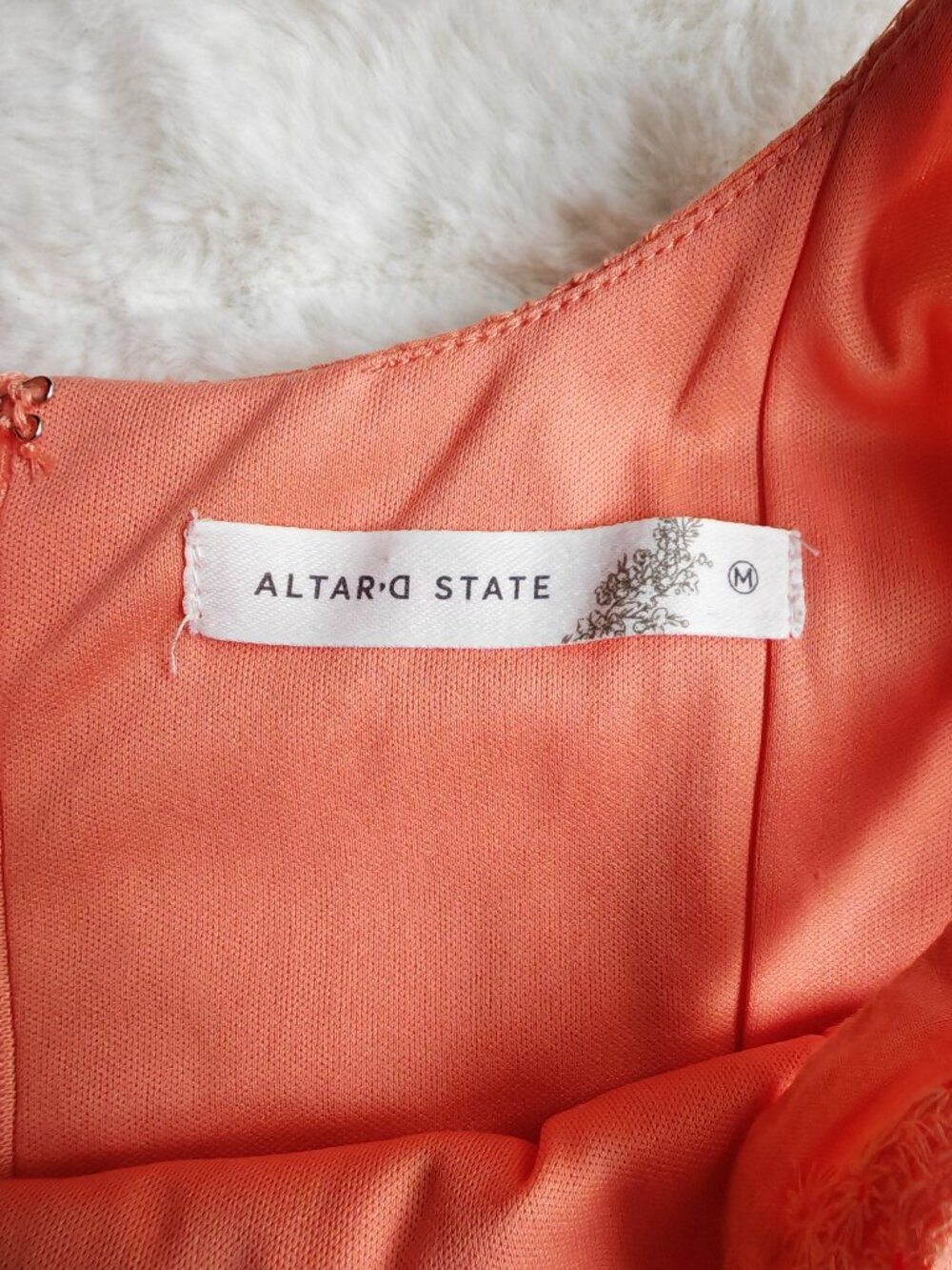 Altar’d State Coral Eyelet Lace Mini Dress Size M NWT - Picture 9 of 13